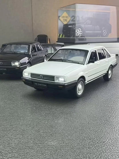 VOLKSWAGEN SANTANA - Diecast Metal Car - Scale 1:24